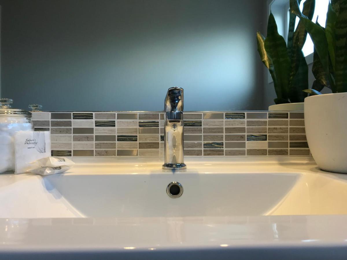The Great Escape, Luxury Waterfront, Hottub Villa Уитианга Екстериор снимка
