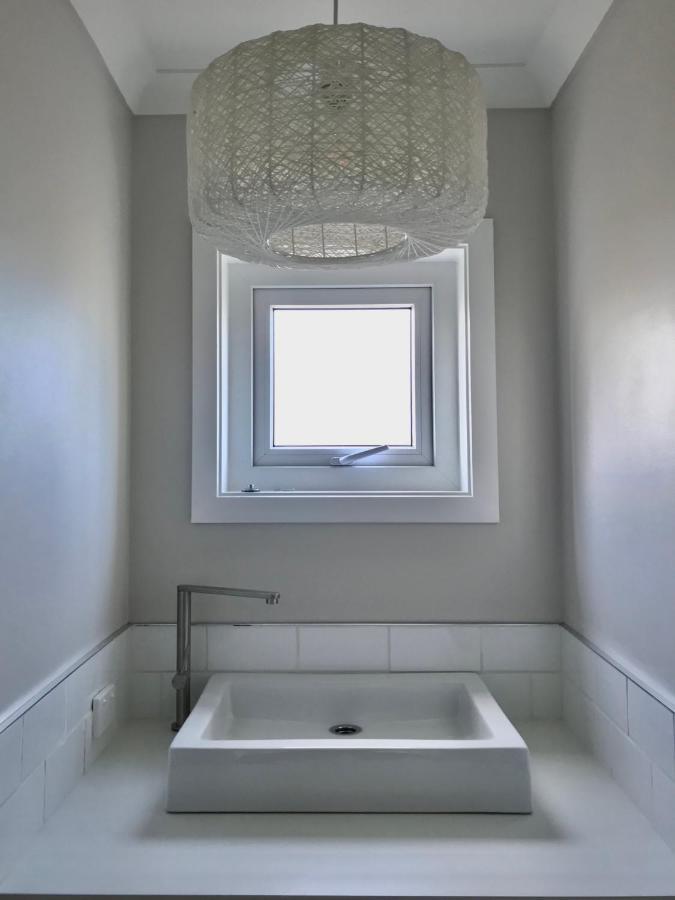 The Great Escape, Luxury Waterfront, Hottub Villa Уитианга Екстериор снимка